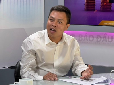 TS. Trần Minh Tuấn, Phó chủ tịch HĐQT Công ty 99Kl99 link đăng nhập Smart Invest chia sẻ tại Talkshow. Ảnh: Chí Cường