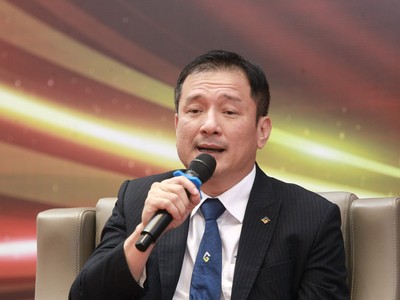Ông Lê Nguyễn Đoan Duy, Giám đốc Phát triển Kl992 VIP Trang Chủ 2026, Kl994 game bài casino hấp dẫn Nguyên liệu Á Châu (AIG) trao đổi tại Hội thảo.