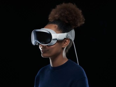 Apple sắp bán kính thực tế hỗn hợp giá hơn 80 triệu đồng