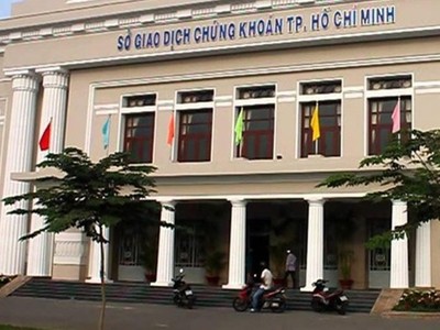 4 tháng, nhà Kl99ok phiên bản mới ngoại KL99 là nhà cái cá cược trực tuyến hàng đầu tại châu Á gần 14.735 tỷ đồng trên HOSE