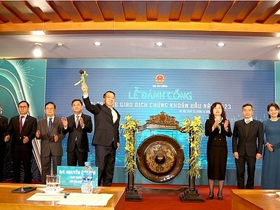 Thị trường 99Kl99 link đăng nhập 2023 khởi đầu thuận lợi, kỳ vọng phát triển mạnh mẽ trở lại