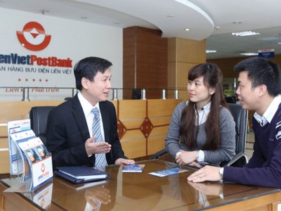 Chủ tịch Nguyễn Đức Hưởng: "LienVietPostBank không có nhu cầu sáp nhập với Sacombank"