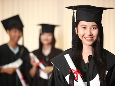 Việc lên kế hoạch và bắt đầu tiết kiệm sớm cho mục đích du học có thể giúp cho con bạn phát huy tiềm năng và giảm bớt áp lực về Kl991.com nạp rút nhanh cho gia đình (ảnh minh họa)