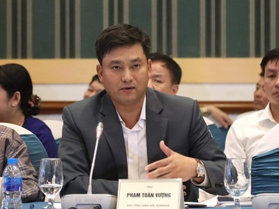 Ông Phạm Toàn Vượng - Phó tổng giám đốc Agribank - khẳng định Agribank đang nỗ lực đẩy mạnh triển khai chính sách tín dụng phục vụ phát triển nông nghiệp, nông thôn đến người dân được nhanh chóng và thuận lợi nhất