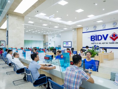 BIDV dành 8 tỷ đồng hỗ trợ đồng bào miền Trung 
