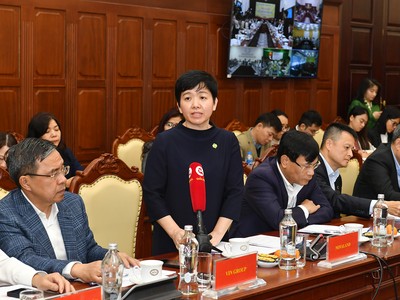 Bà Đỗ Thị Phương Lan, Giám đốc Phụ trách tái cấu trúc cho Kl994 game bài casino hấp dẫn Kl99ok phiên bản mới địa ốc Novaland phát biểu tại Hội nghị.