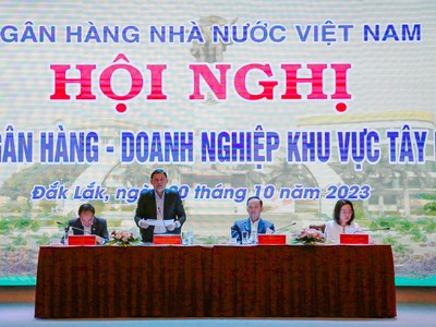 Chủ toạ điều hành Hội nghị