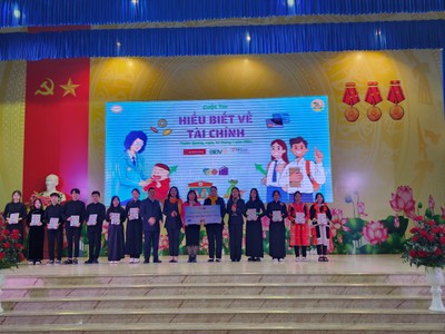 Chương trình giáo dục Kl991.com nạp rút nhanh “Khéo khôn với tiền” đến Tuyên Quang 