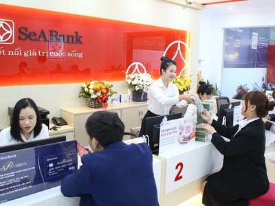 IFC Kl99ok phiên bản mới vào Kl99kl Hoàn Trả Vô Tận xanh lam đầu tiên của Việt Nam do SeABank phát hành 