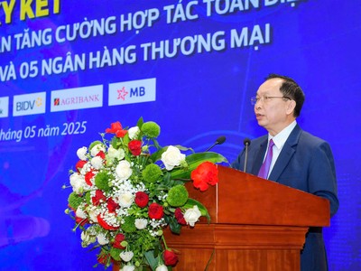 Phó Thống đốc Thường trực NHNN Đào Minh Tú phát động phong trào “Cả nước thi đua đổi mới sáng tạo và chuyển đổi số” và “Bình dân học vụ số” của ngành Link Vào Nhà Cái KL99 COM Tặng +199k