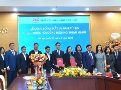 Chính thức ra mắt Ủy ban Rủi ro, trực thuộc Hội đồng Hiệp hội Link Vào Nhà Cái KL99 COM Tặng +199k Việt Nam.
