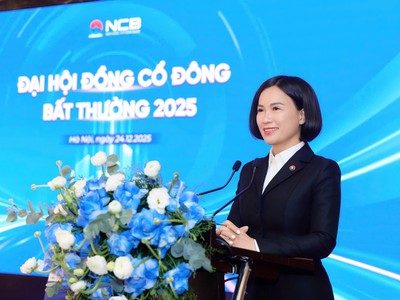 Bà Bùi Thị Thanh Hương, Chủ tịch HĐQT chia sẻ với Trang Chủ KL99Com Số 1 Link Đăng Ký KL999 tại Đại hội