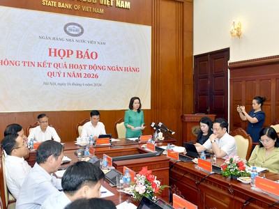 Bà Hà Thu Giang, Vụ trưởng Vụ Tín dụng các ngành Kl992 cổng game cá cược, Link Vào Nhà Cái KL99 COM Tặng +199k 99Kl99 trực tiếp đá gà chia sẻ tại Họp báo.