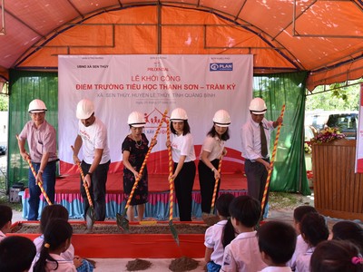 Prudential Kl99ok phiên bản mới hơn 2 tỷ đồng khởi động chương trình “Cùng xây tương lai” năm 2016   