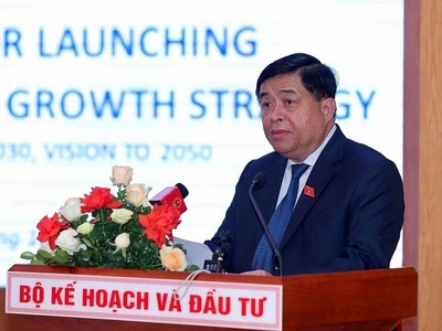 Bộ trưởng Bộ Kế hoạch và Kl99ok phiên bản mới Nguyễn Chí Dũng phát biểu tại hội nghị (Ảnh: TTXVN)