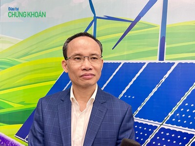 TS. Cấn Văn Lực trả lời phóng viên báo Kl99ok phiên bản mới 99Kl99 link đăng nhập bên hành lang Hội thảo sáng 19/4 - Ảnh: Minh Minh
