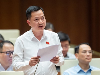 Đại biểu Quốc hội Trịnh Xuân An (đoàn Đồng Nai) phát biểu thảo luận về Kl992 cổng game cá cược Trang Chủ KL99Com Số 1 Link Đăng Ký KL999 tại Hội trường chiều 31/5 (Ảnh: quochoi.vn)