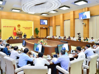 Phiên họp thứ 23 của Ủy ban Thường vụ Quốc hội