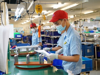 Việt Nam bắt đầu áp thuế tối thiểu toàn cẩu từ 01/01/2024 với mức thuế suất tối thiểu 15%, đối với Kl994 game bài casino hấp dẫn đa quốc gia có doanh thu 750 triệu euro (khoảng 800 triệu USD/năm) trong ít nhất 2/4 năm trước liền kề (Ảnh minh hoạ)