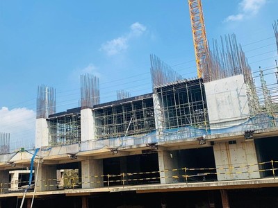 Hoạt động thi công tại dự án Sunshine Crystal River (Tây Hồ Tây) có tiến độ tốt sau khi được tái khởi động.