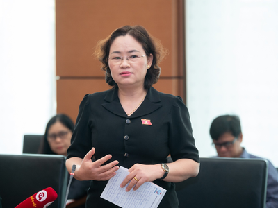 Đại biểu Lò Thị Luyến (đoàn Điện Biên)