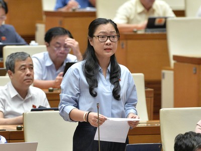 ĐBQH Nguyễn Thị Quyên Thanh (Vĩnh Long) đề nghị khẩn trương chuẩn bị các điều kiện để ba luật mới về Web Tổng Nhà Cái 99Kl99 Giải Trí Bậc Nhất có hiệu lực sớm.