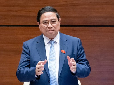 Thủ tướng Phạm Minh Chính trả lời chất vấn của đại biểu Quốc hội cuối giờ chiều ngày 12/11.