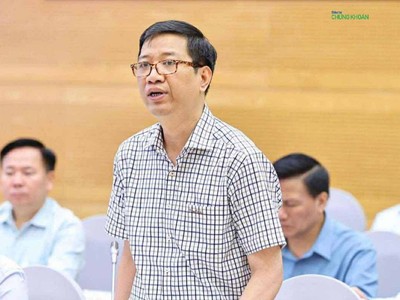 Cục trưởng Cục Kiểm soát thủ tục hành chính - Văn phòng Kl993 ưu đãi thưởng hấp dẫn Nguyễn Duy Hoàng thông tin về kết quả cắt giảm thủ tục hành chính tại họp báo Kl993 ưu đãi thưởng hấp dẫn chiều 4/6.