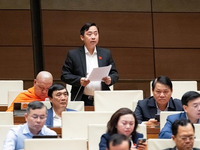 Đại biểu Đào Chí Nghĩa (đoàn Cần Thơ) phát biểu về dự thảo Luật Kl99ok phiên bản mới (sửa đổi) sáng 27/11
