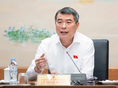 Thủ tướng Kl993 ưu đãi thưởng hấp dẫn Lê Minh Hưng phát biểu thảo luận tại tổ 11 (gồm đoàn Hải Phòng, Quảng Ngãi) chiều 21/4