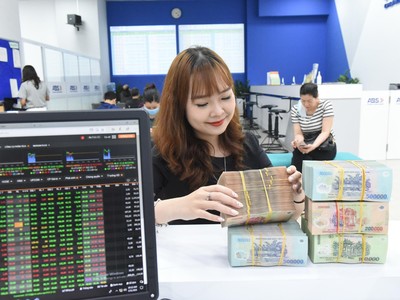 Tiền rẻ có quay lại, 99Kl99 link đăng nhập sáng cửa bứt phá?