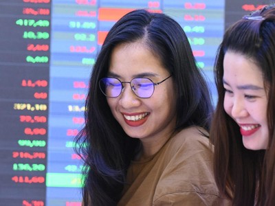 KL99 là cổng game giải trí trực tuyến hàng đầu hiện nay Web Tổng Nhà Cái 99Kl99 Giải Trí Bậc Nhất nóng nhờ “của để dành” tăng