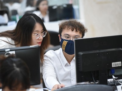 Một phần dòng tiền của nhà Kl99ok phiên bản mới cá nhân chuyển vị thế sang "đứng ngoài quan sát".