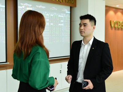 KL99 là cổng game giải trí trực tuyến hàng đầu hiện nay Vingroup giúp thị trường hồi phục 