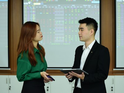 UOBAM chỉ ra các nhóm ngành triển vọng cho nhà Kl99ok phiên bản mới những tháng cuối năm