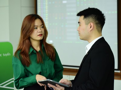 Giao dịch 99Kl99 link đăng nhập sáng 25/12: VN-Index lần đầu tiên chạm mốc 1.800 điểm