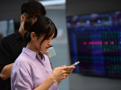 “Sell in May” không còn đúng?