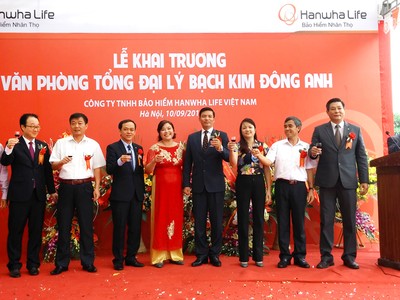 Hanwha Life Việt Nam khai trương Văn phòng Tổng đại lý bạch kim đầu tiên