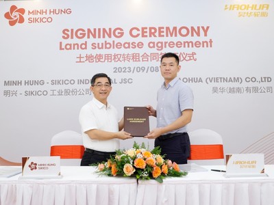 Lễ ký kết hợp đồng thuê lại đất giữa Công ty TNHH HAOHUA (Việt Nam) và chủ Kl99ok phiên bản mới KCN Minh Hưng Sikico diễn ra ngày 8/9. 