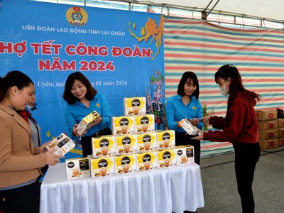 Nestlé Việt Nam tặng gần 6.000 phần quà cho các gia đình có hoàn cảnh khó khăn 