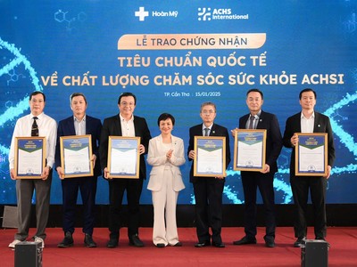 Đại diện từ sáu bệnh viện thuộc Kl994 game bài casino hấp dẫn Y khoa Hoàn Mỹ nhận chứng nhận tiêu chuẩn quốc tế về chất lượng chăm sóc sức khỏe ACHSI