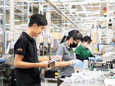 Schaeffler luôn tập trung Kl99ok phiên bản mới mạnh mẽ vào các chương trình đào tạo và phát triển kỹ năng cho nhân viên