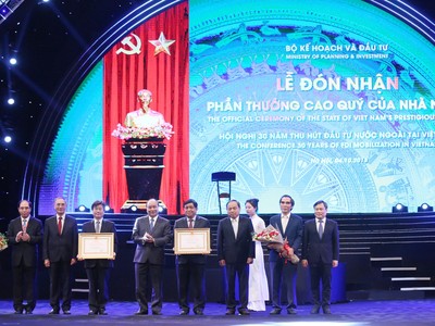 Vinh danh các đơn vị, cá nhân có thành tích trong hoạt động Kl99ok phiên bản mới nước ngoài