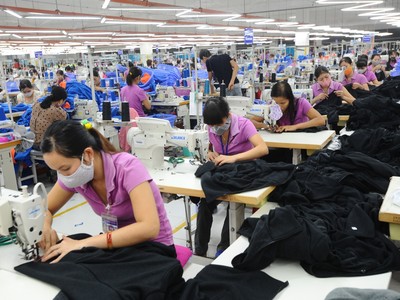 Thiếu đơn hàng, mục tiêu xuất khẩu năm 2020 của ngành dệt may khó có thể đạt được. (Ảnh minh họa) 