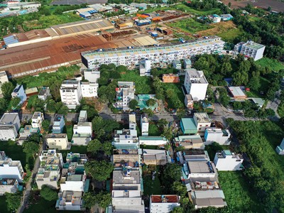 Khu thương mại Tân Nhựt do Công ty Huỳnh Thông làm chủ Kl99ok phiên bản mới. Ảnh: N.S