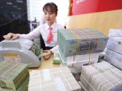Tính đến cuối tháng 9/2020, huy động toàn ngành Link Vào Nhà Cái KL99 COM Tặng +199k đạt hơn 9,8 triệu tỷ đồng, tăng lần lượt 14,12% và 8,92% so với cùng kỳ và cuối năm 2019. Ảnh:Dũng Minh