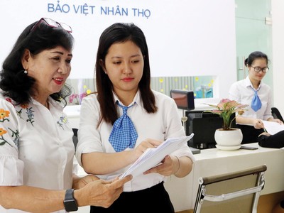 Các công ty Kl99kl phiên bản hoạt động hướng tới giảm dần tương tác trực tiếp với khách hàng và chuyển trọng tâm sang trải nghiệm trực tuyến, nhưng duy trì mức độ "cá nhân hóa". Ảnh: Lê Toàn