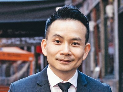 Ông Robert Trần, Giám đốc điều hành Phụ trách thị trường Bắc Mỹ và châu Á - Thái Bình Dương, Kl994 game bài casino hấp dẫn Tư vấn chiến lược RBNC.