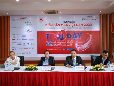 Diễn đàn M&A Việt Nam lần thứ 12 năm 2020 diễn ra cuối tháng 11/2020, với chủ đề “Trỗi dậy trong trạng thái bình thường mới”. Ảnh: Ban Tổ chức họp báo công bố sự kiện, sáng 5/11. Ảnh: Chí Cường