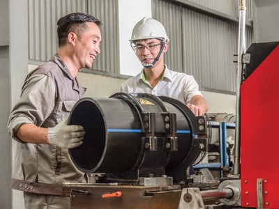 Người lao động tại Nhựa Tiền Phong không những có mức thu nhập đảm bảo Kl993 Đăng nhập Giải trí, mà còn luôn được chăm lo tốt về đời sống tinh thần, được đào tạo nâng cao trình độ